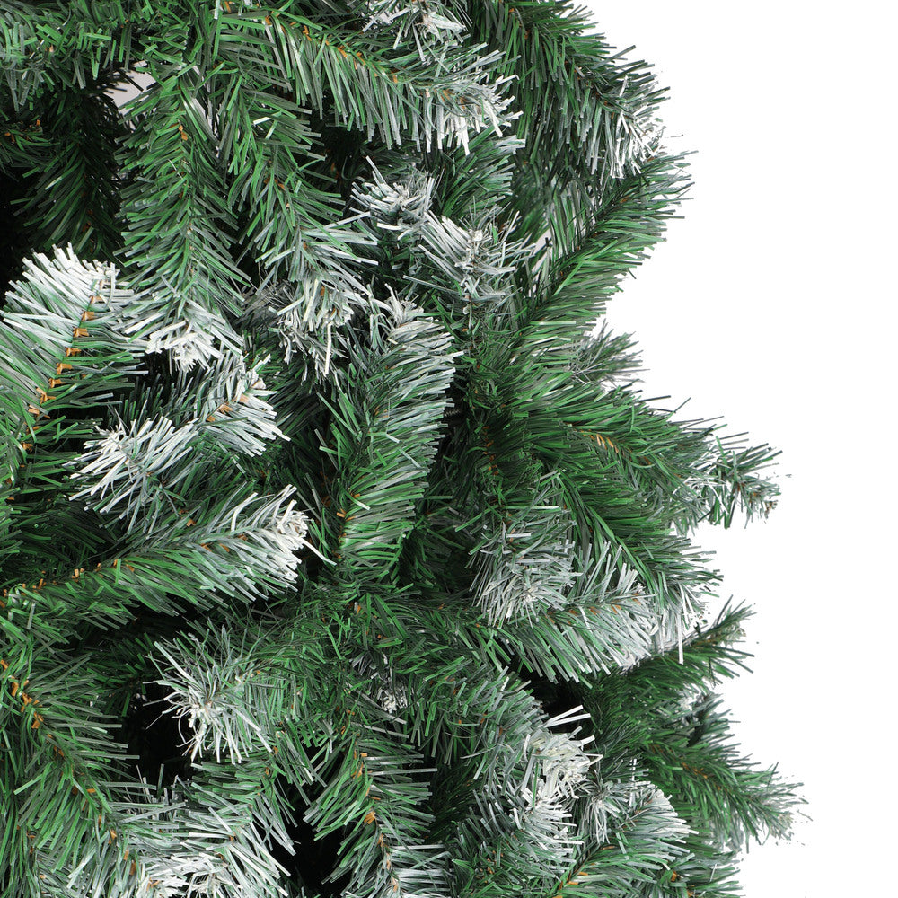 6FT Snowy Green Christmas Tree with 800 Tips